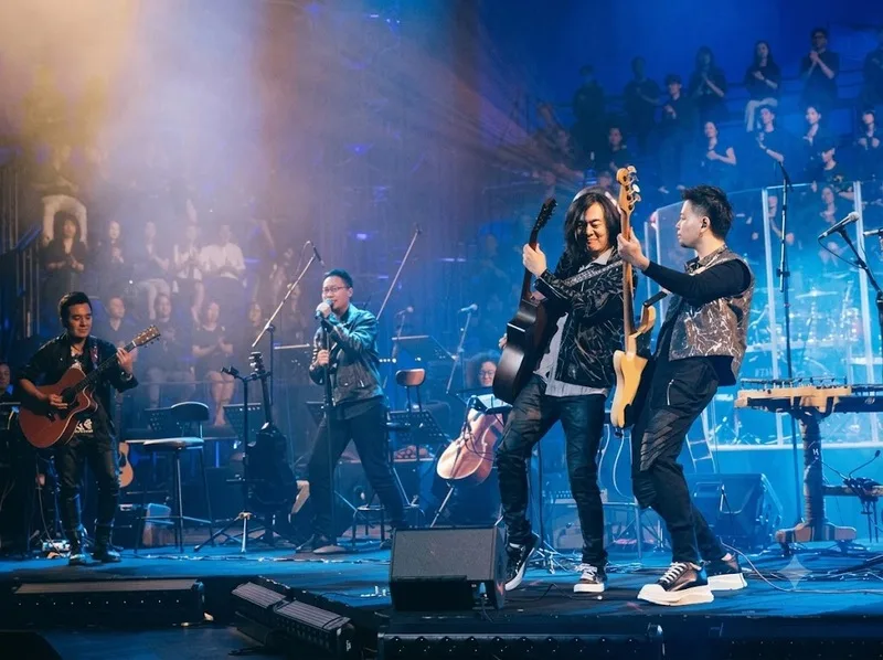 Bức Tường là một trong những ban nhạc tiêu biểu giúp Rock Việt tiếp cận đông đảo công chúng hơn.